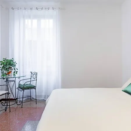 La Casa Dell'agrumeto Daire Roma